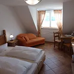 Zum Schlangenkoenig 4* בורג