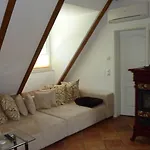 Zum Schlangenkoenig 4*
