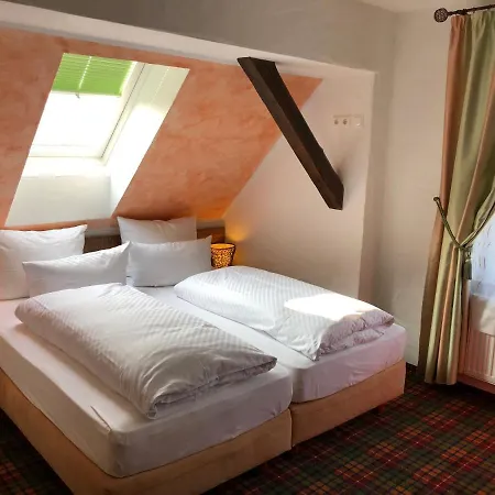 Hotel Zum Schlangenkoenig Burg (Spreewald)