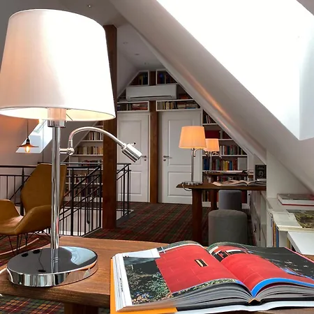 Zum Schlangenkoenig Hotel 3*