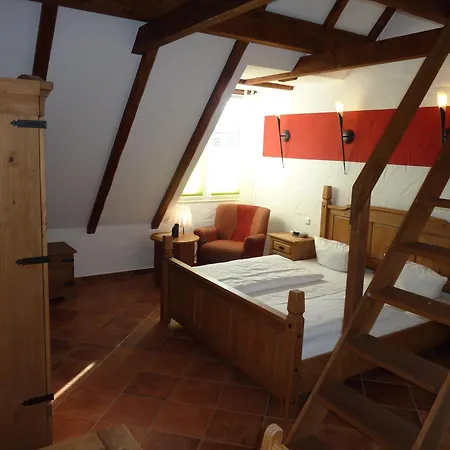 Otel Zum Schlangenkoenig