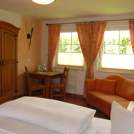 Zum Schlangenkoenig 3*