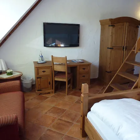 Hotel Zum Schlangenkoenig Burg (Spreewald)