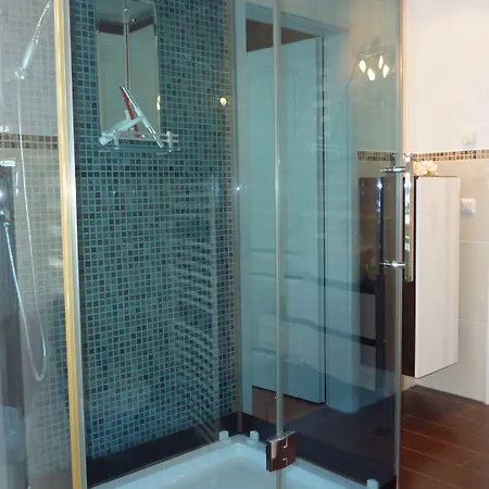 Zum Schlangenkoenig 3*