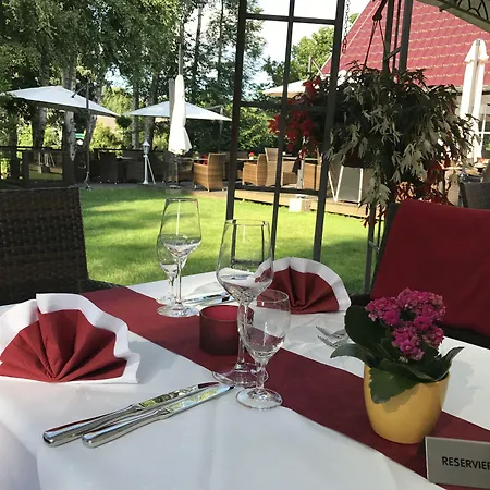 Zum Schlangenkoenig Hotel Burg (Spreewald)