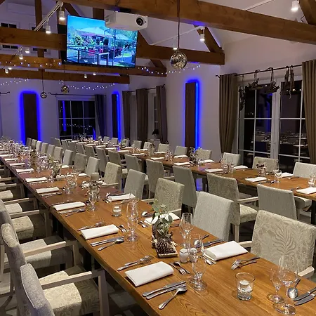 فندق Zum Schlangenkoenig 4*