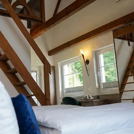 Zum Schlangenkoenig Hotel 4*