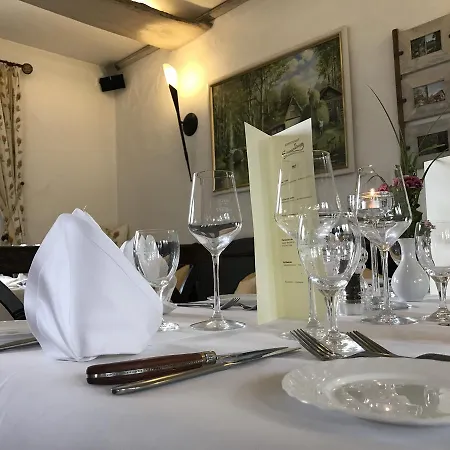 Zum Schlangenkoenig Hotel 3*