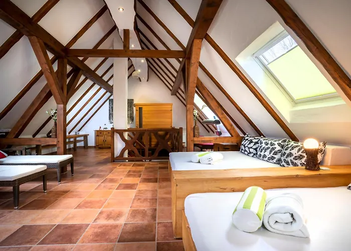 Hotell Zum Schlangenkoenig 4*