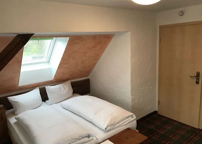 Hotell Zum Schlangenkoenig Burg (Spreewald)