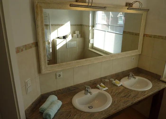 Zum Schlangenkoenig Hotell