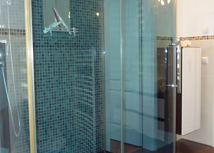 Zum Schlangenkoenig 4*