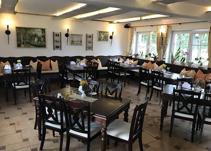 Zum Schlangenkoenig Hotell 4*