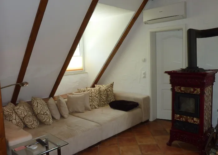 Zum Schlangenkoenig 4*